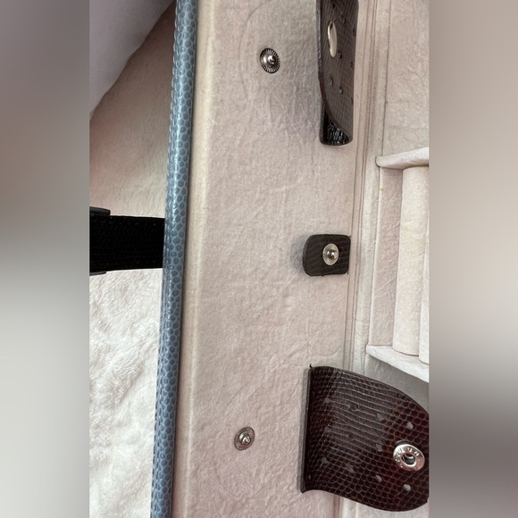 Travel jewelry box leather Cylindrical With Mirror - Picture 10 of 14